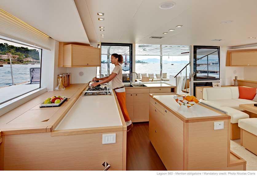 Lagoon 560 — photo 14