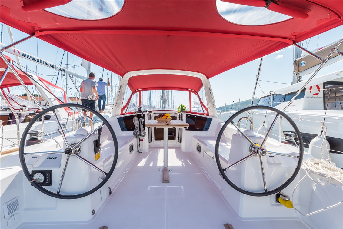 Oceanis 38 - 3 cab. — photo 3