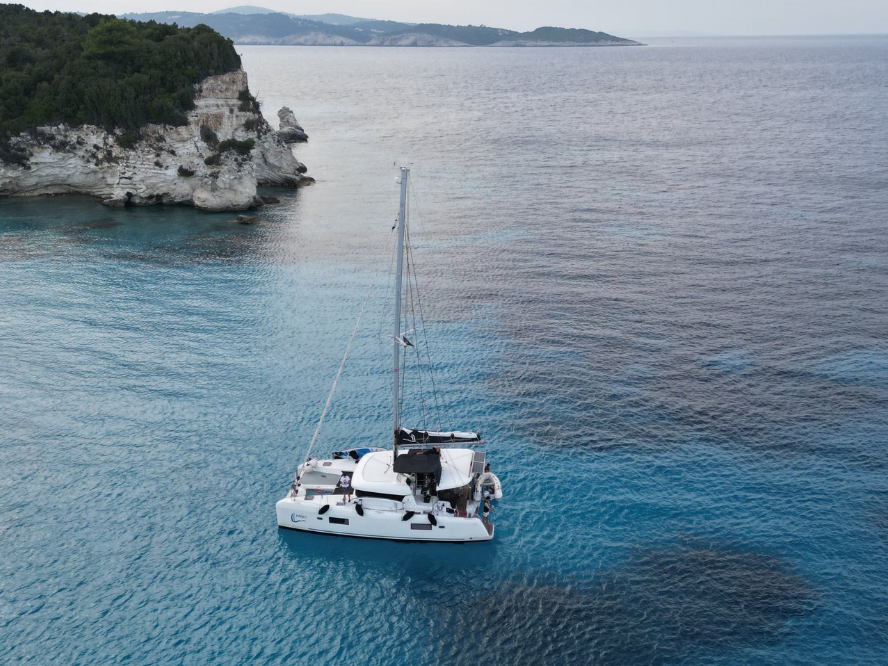 Lagoon 42 - 4 + 2 cab. — photo 33
