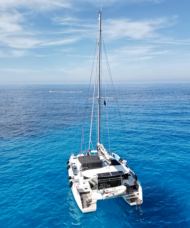 Lagoon 42 - 4 + 2 cab. — photo 37