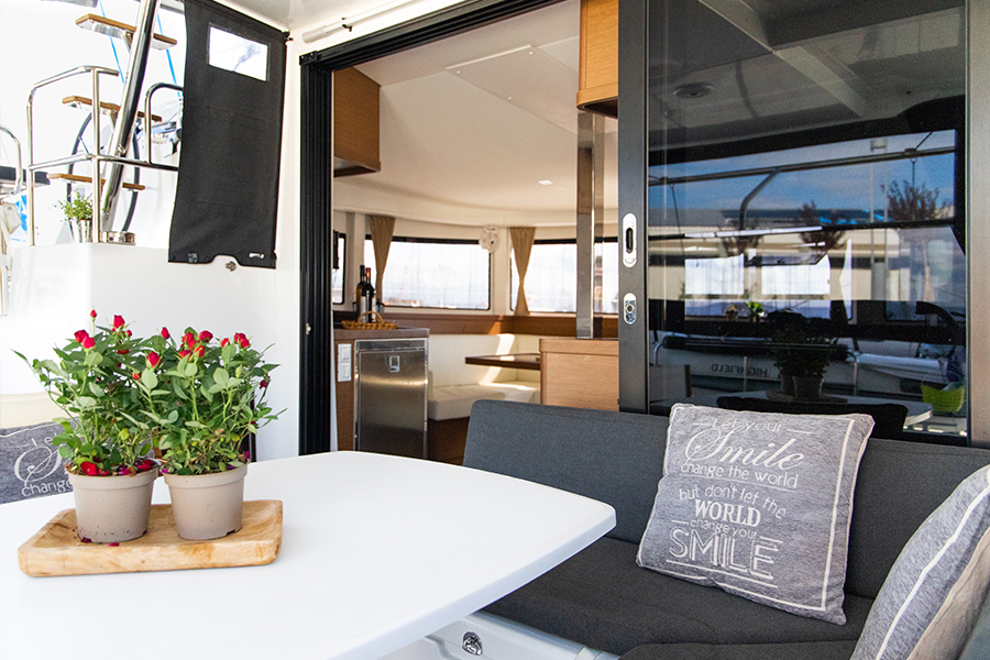 Lagoon 42 - 4 + 2 cab. — photo 2