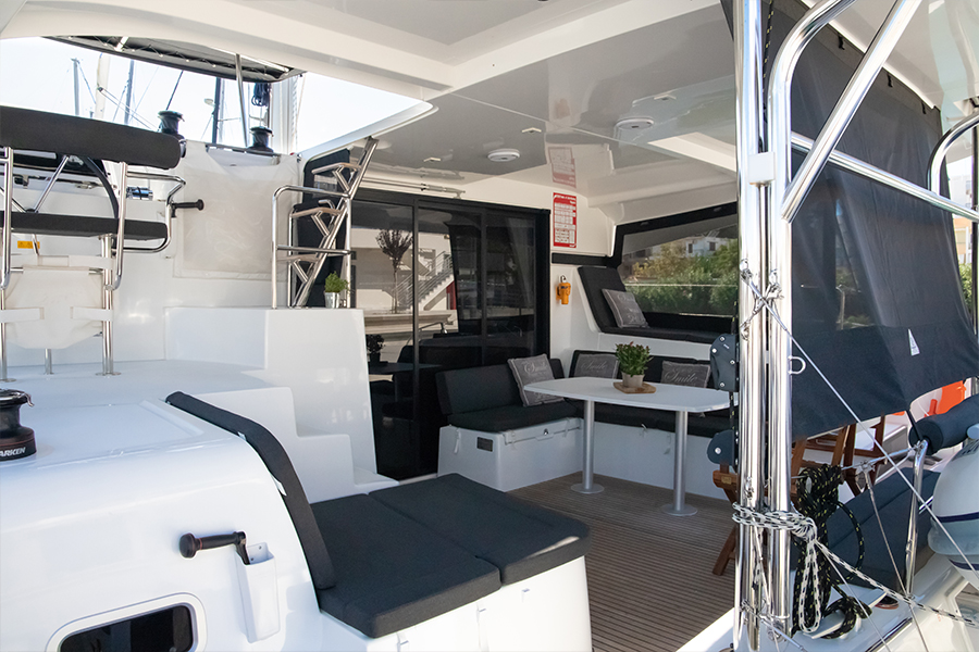 Lagoon 42 - 4 + 2 cab. — photo 5