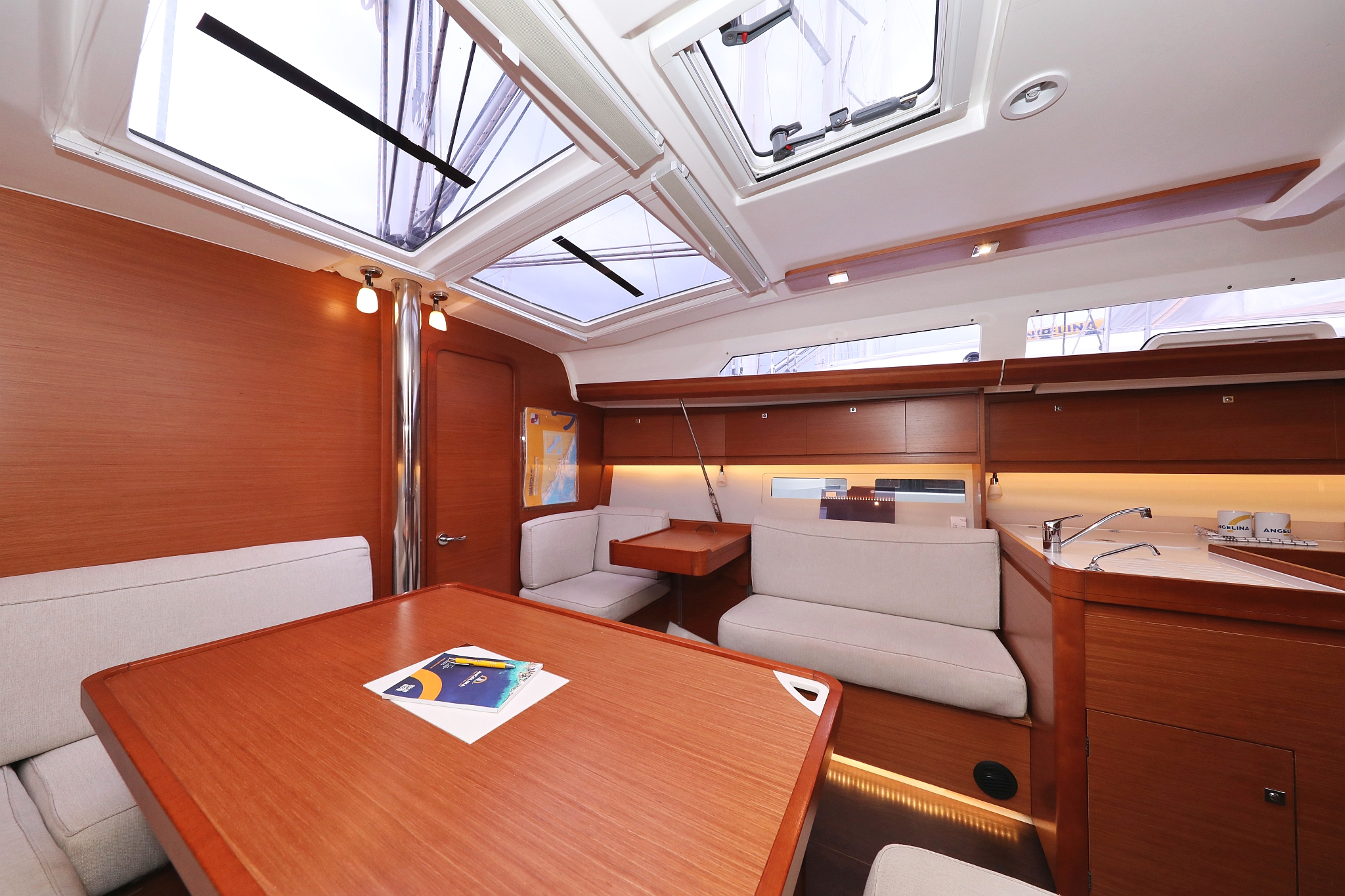Dufour 412 GL — photo 16