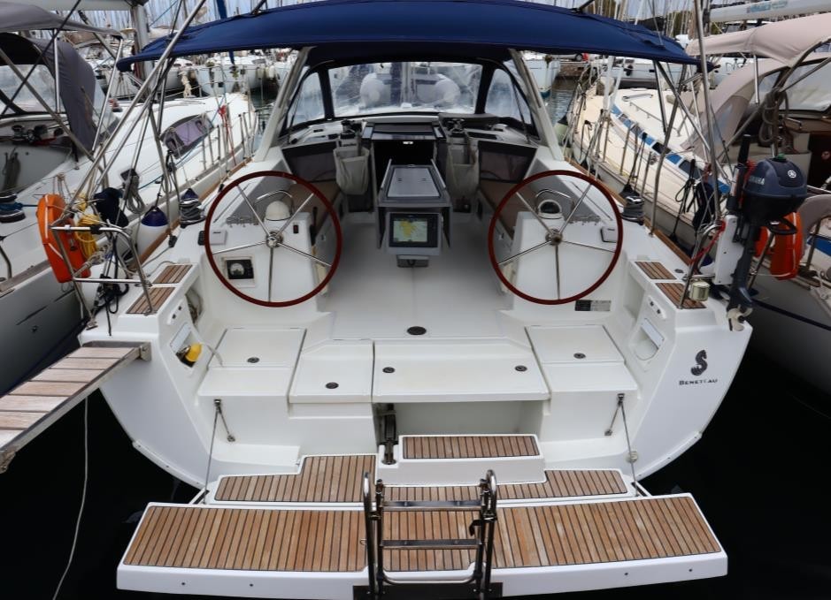 Oceanis 41 — photo 1