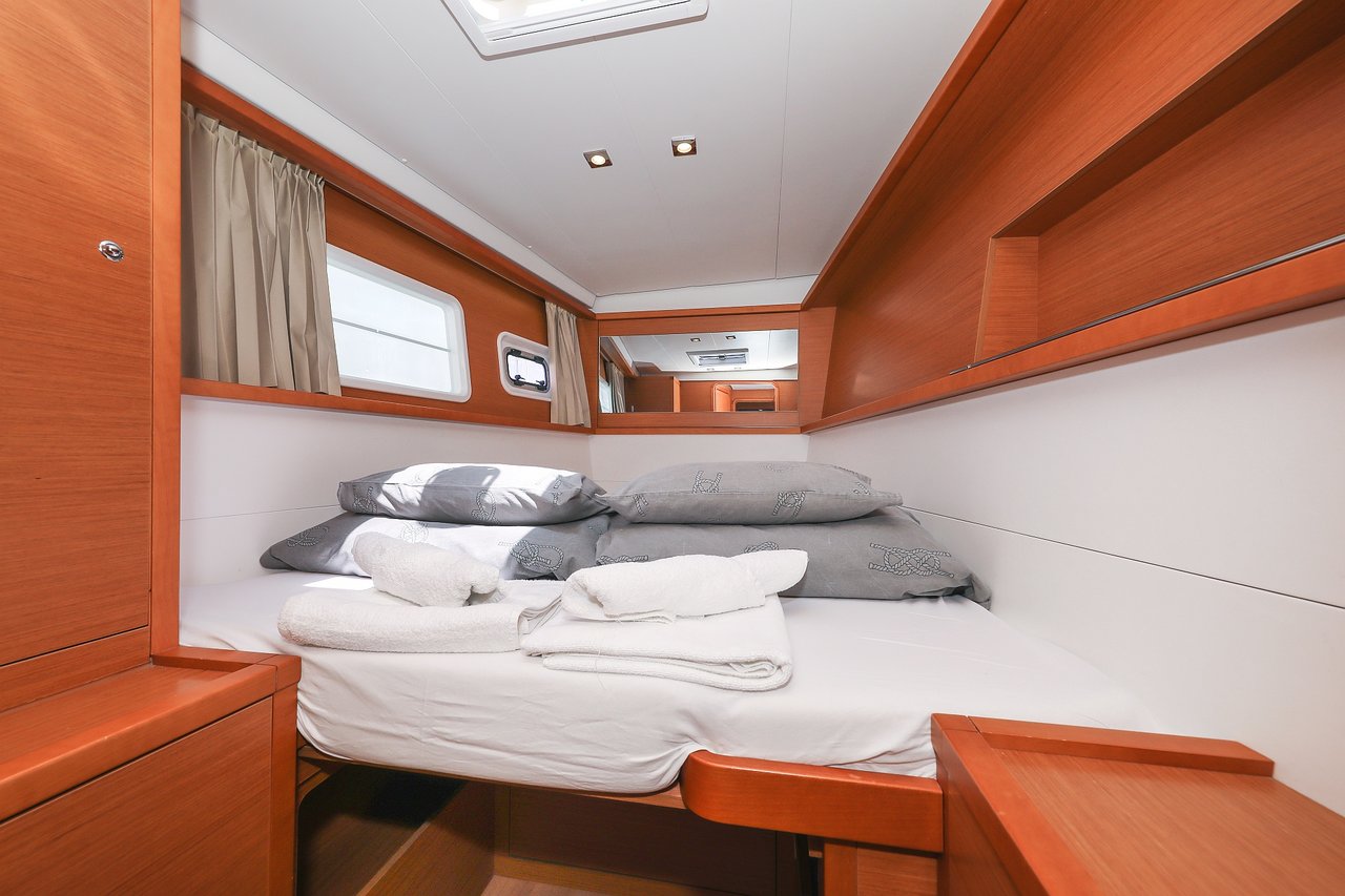 Lagoon 450 - 4 + 2 cab. — photo 15