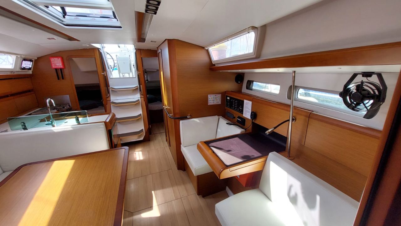 Sun Odyssey 419 - 3 cab. — photo 8
