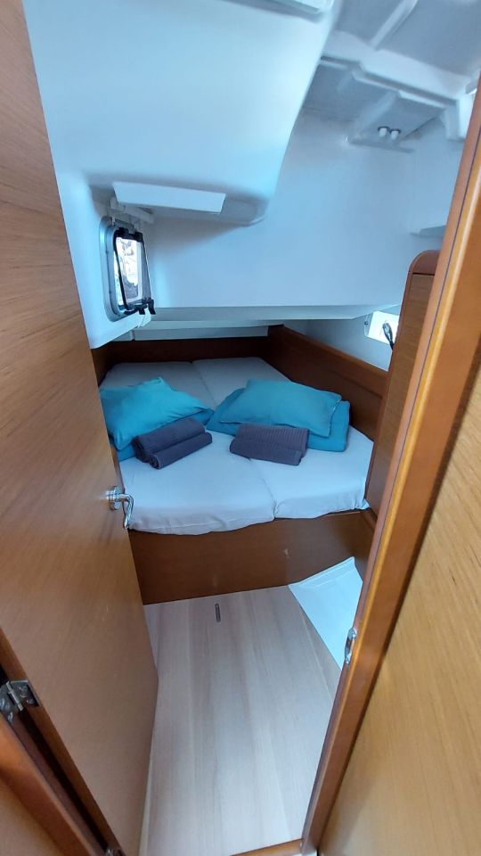Sun Odyssey 419 - 3 cab. — photo 9