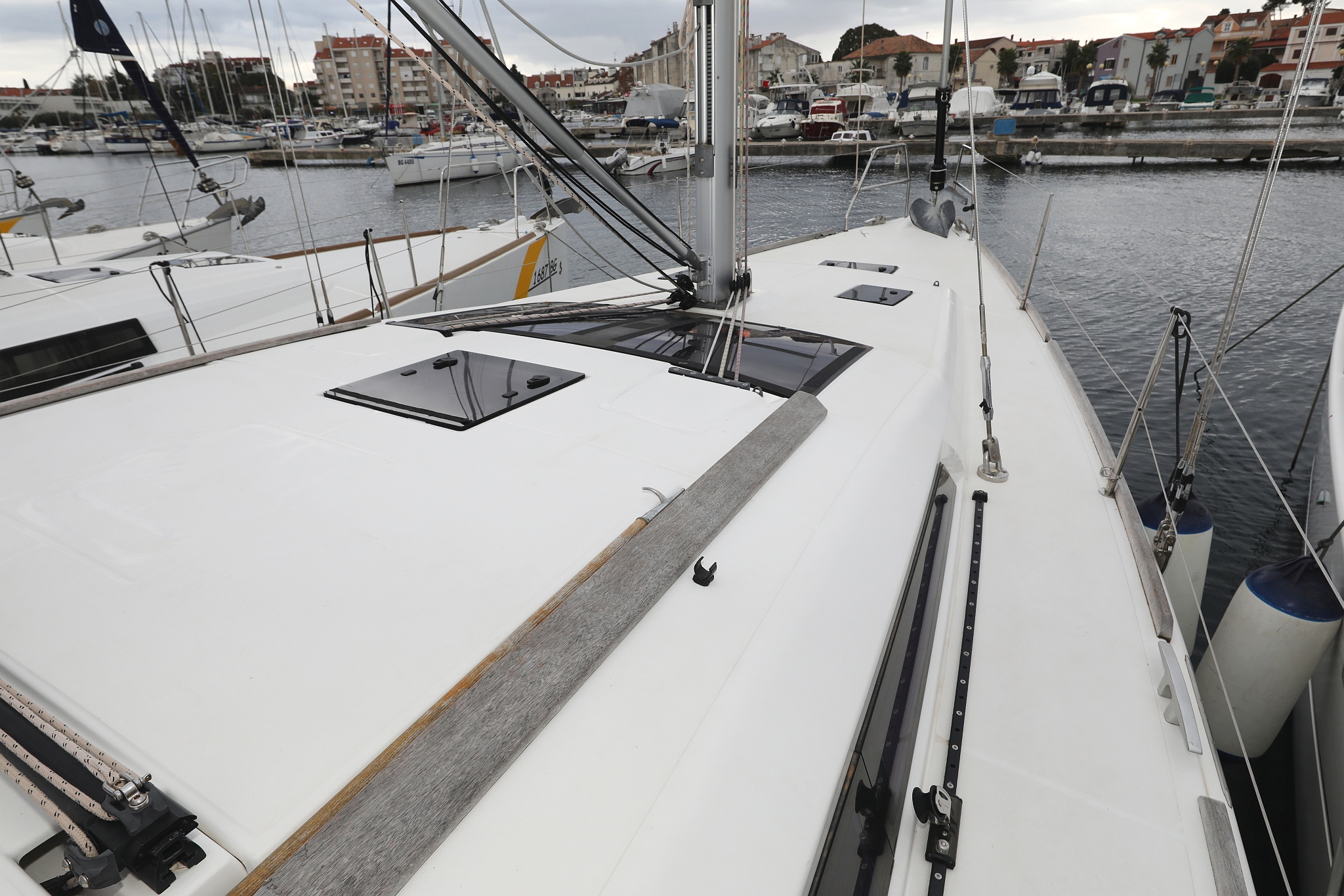 Dufour 412 GL — photo 11