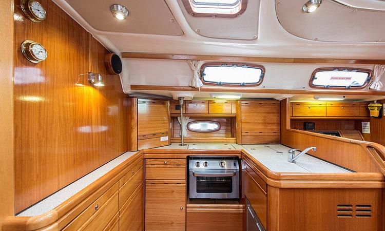 Bavaria 50 Cruiser — photo 4