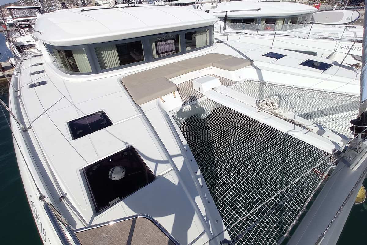 Lagoon 50 - 6 + 2 cab. — photo 16