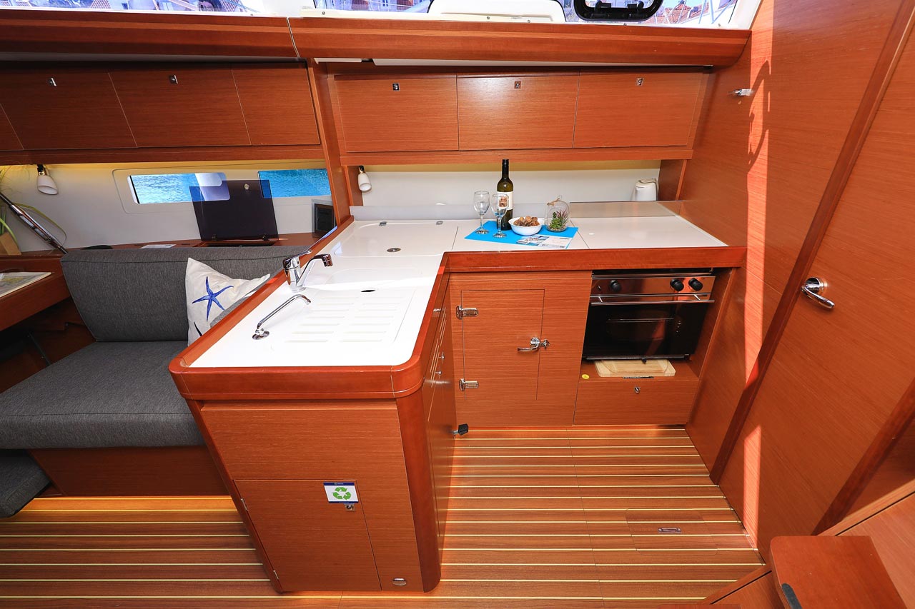 Dufour 412 GL — photo 15