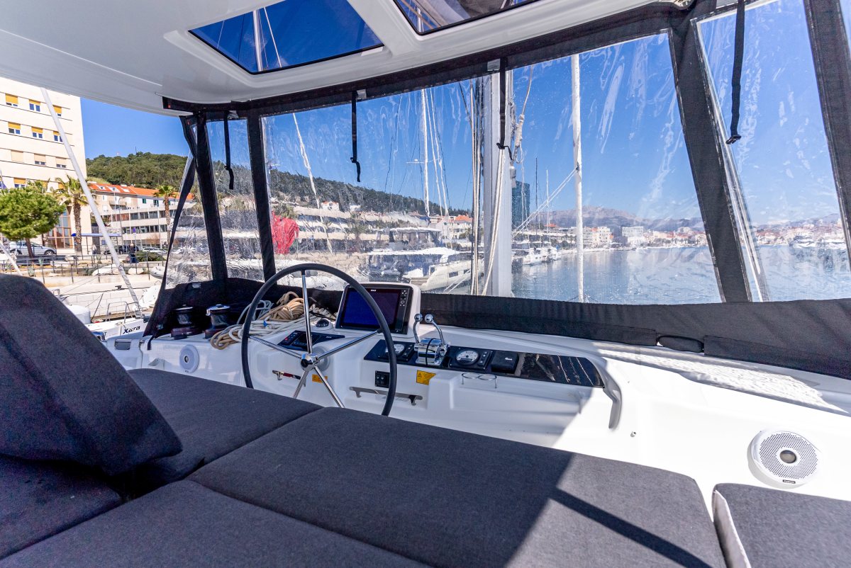 Lagoon 46 - 4 + 2 cab. — photo 6