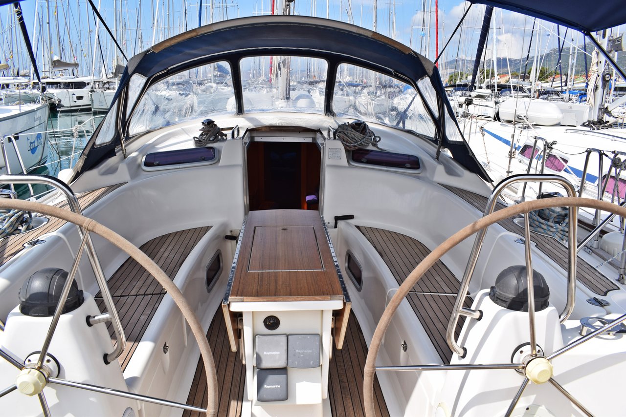 Bavaria 46 Cruiser — photo 6