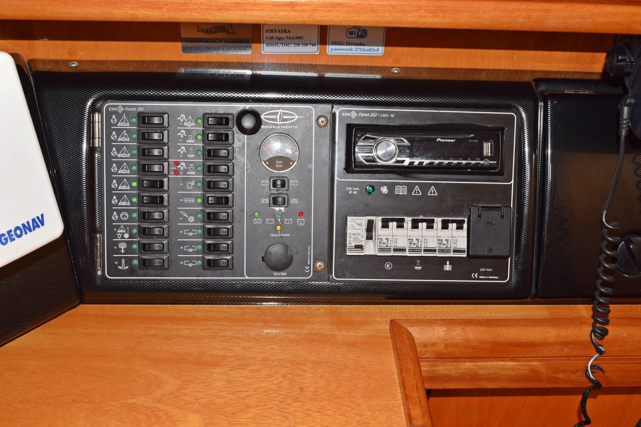 Bavaria 46 Cruiser — photo 17