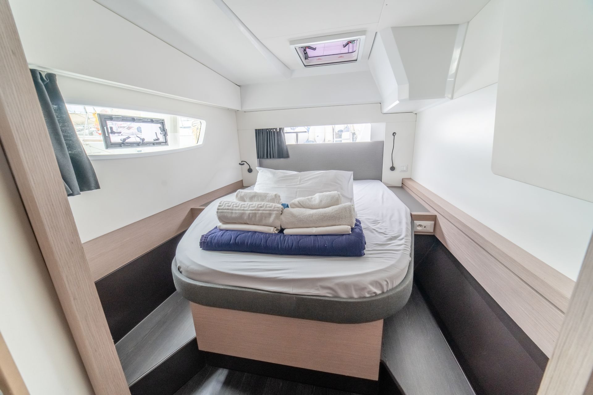 Fountaine Pajot Astrea 42 - 4 + 2 cab. — photo 9