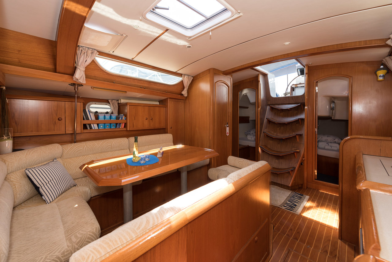 Sun Odyssey 42.2 Exclusive - 3 cab. — photo 7