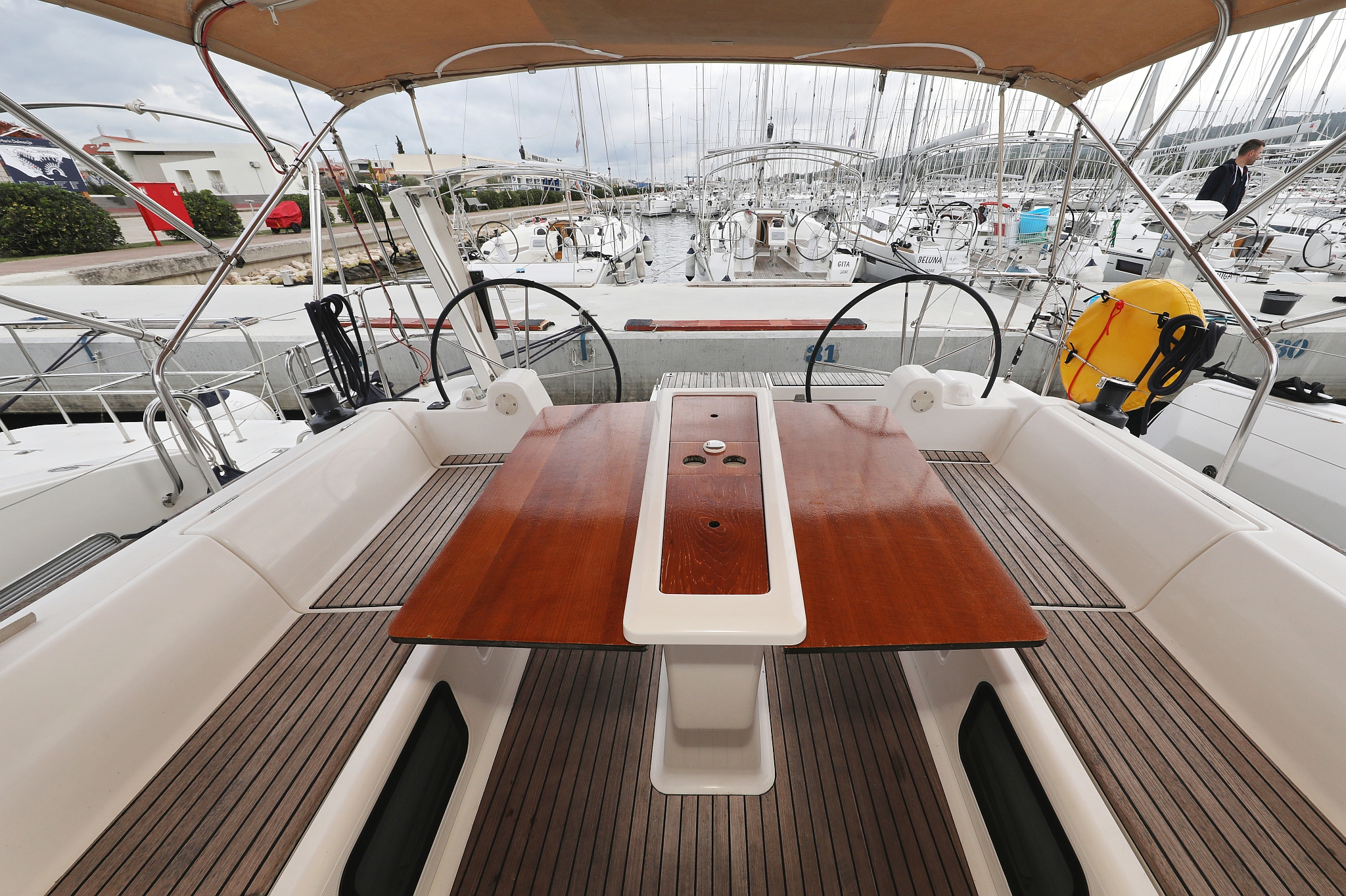 Dufour 412 GL — photo 8