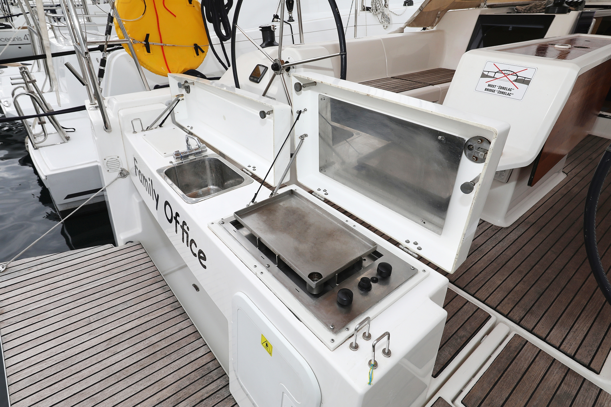 Dufour 412 GL — photo 10