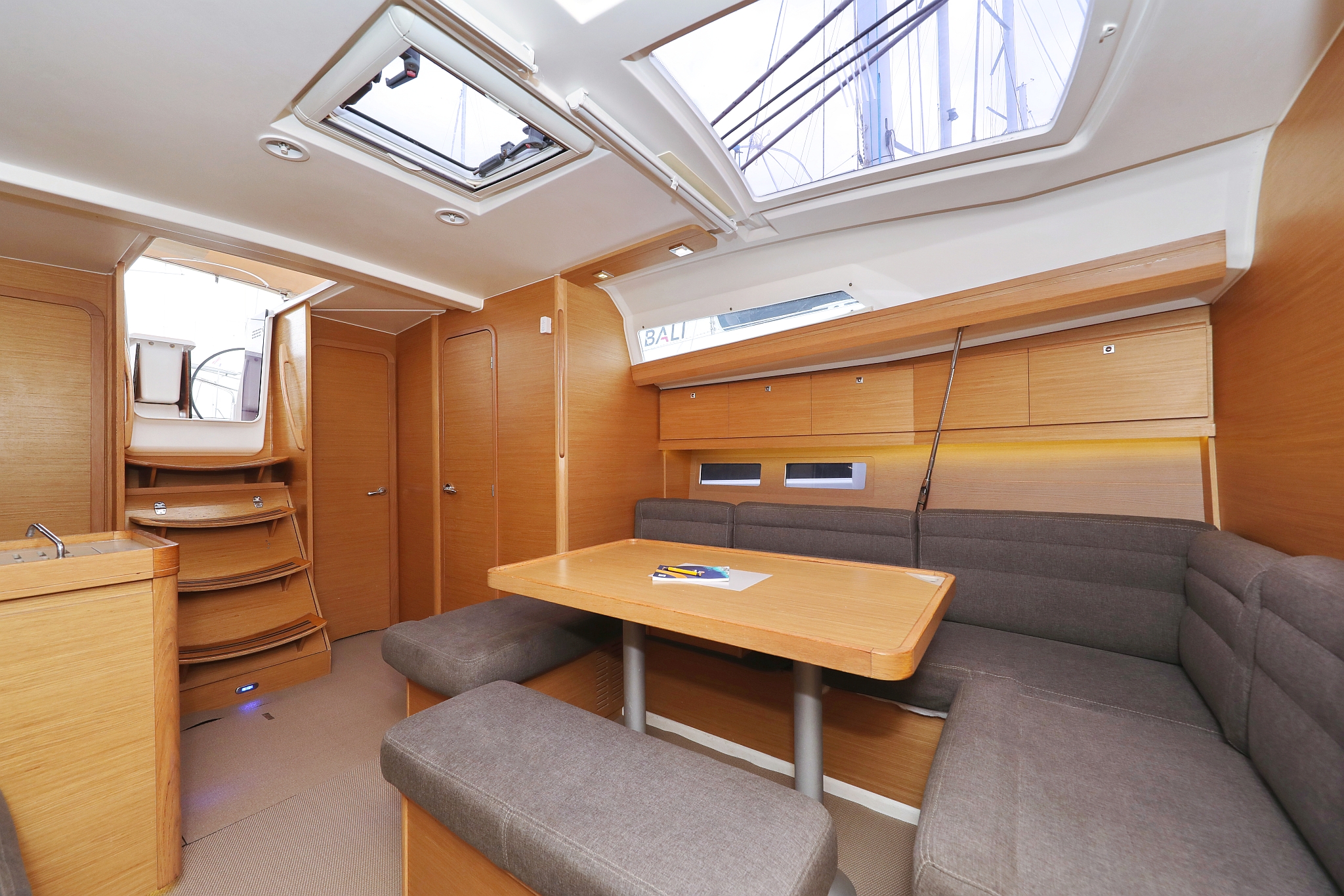 Dufour 412 GL — photo 13