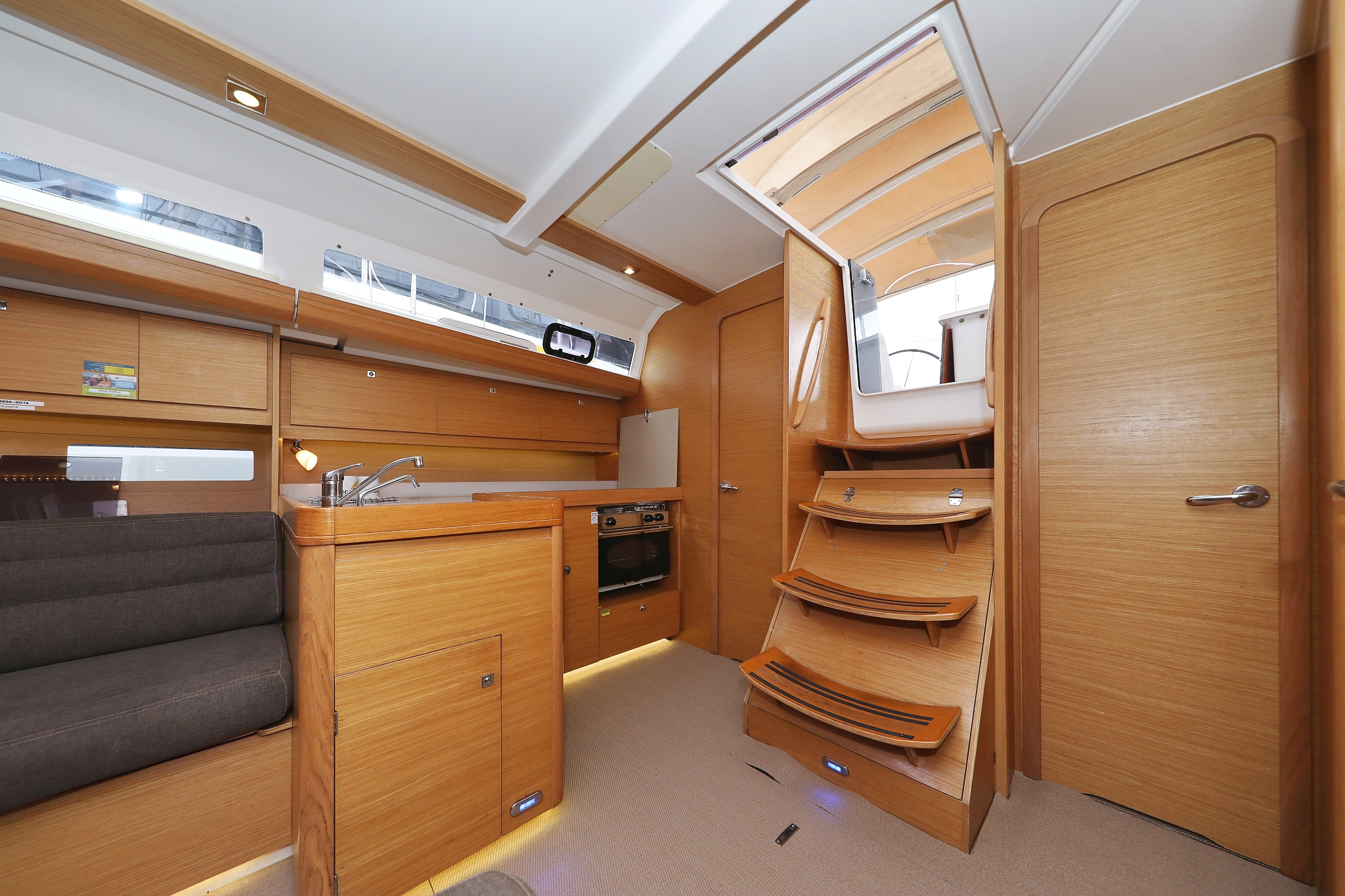 Dufour 412 GL — photo 17