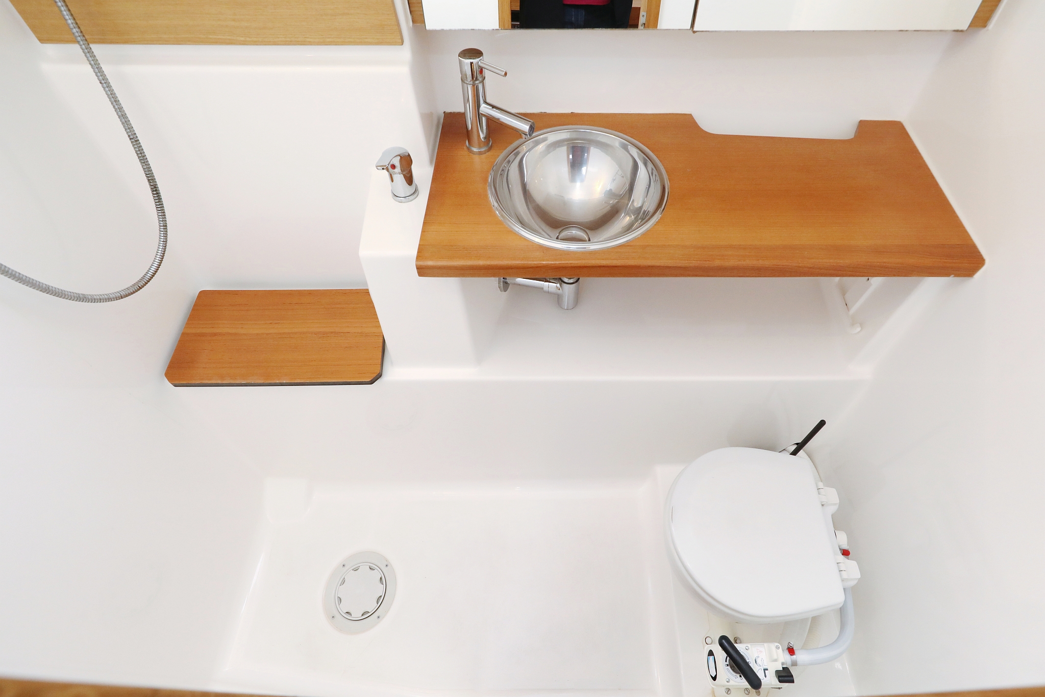 Dufour 412 GL — photo 31