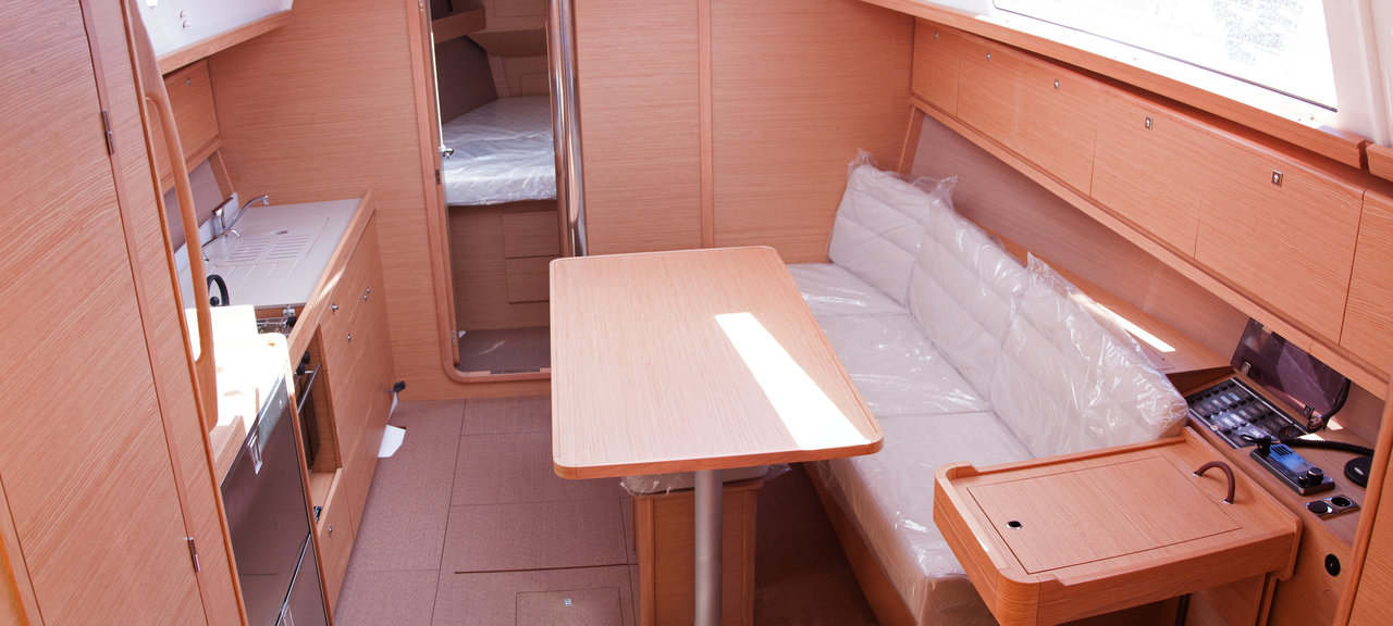 Dufour 382 GL — photo 6