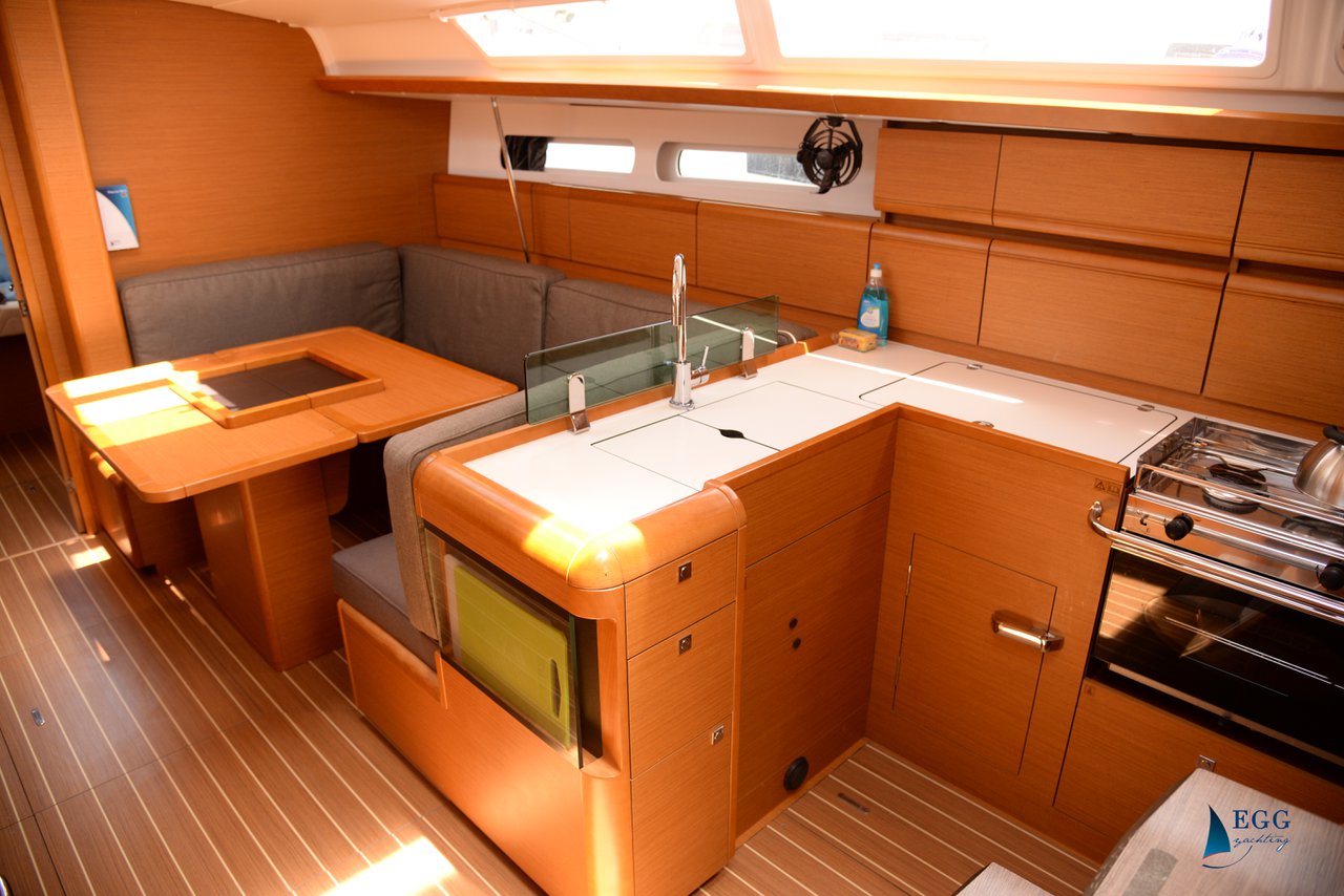 Sun Odyssey 419 - 3 cab. — photo 4