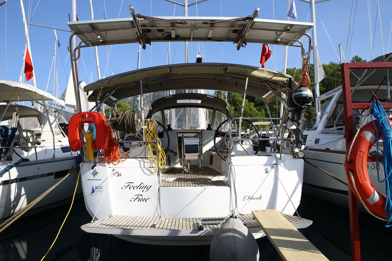 Sun Odyssey 419 - 3 cab. — photo 9