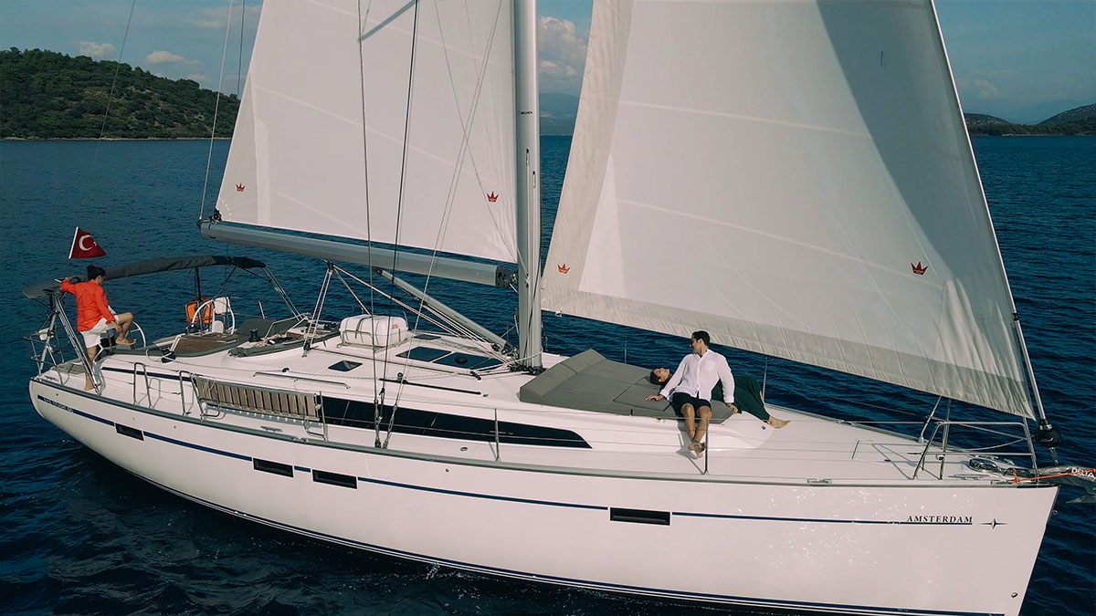 Bavaria Cruiser 46 - 4 cab. — photo 3