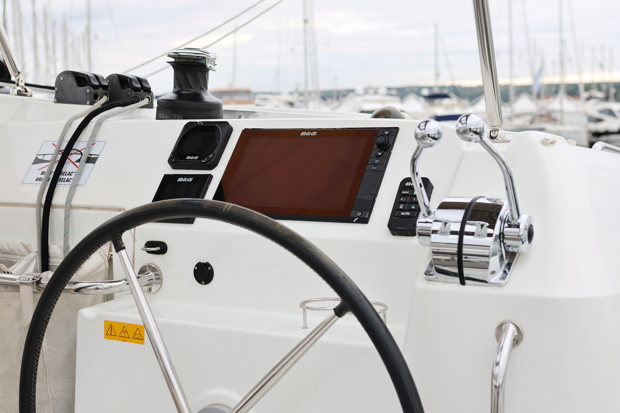 Lagoon 39 - 4 + 2 cab. — photo 47