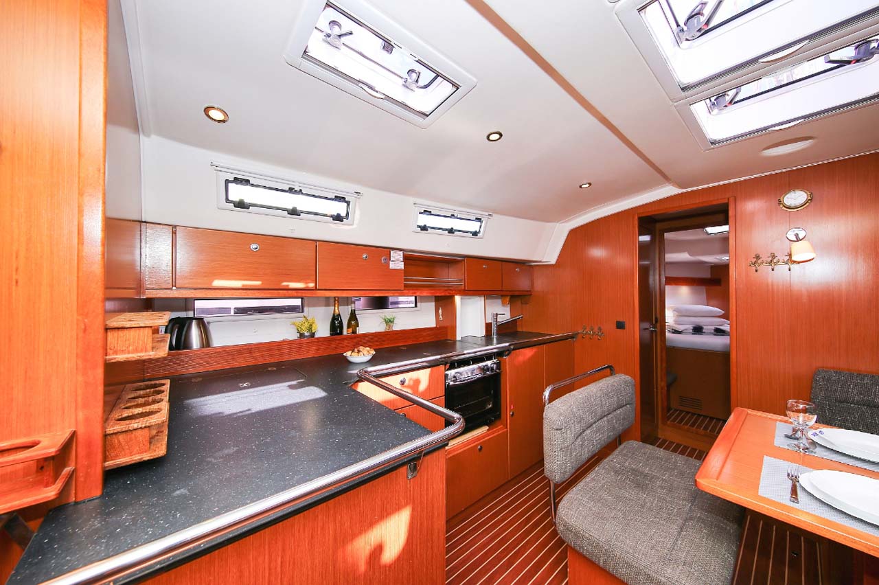 Bavaria Cruiser 45 - 4 cab. — photo 11