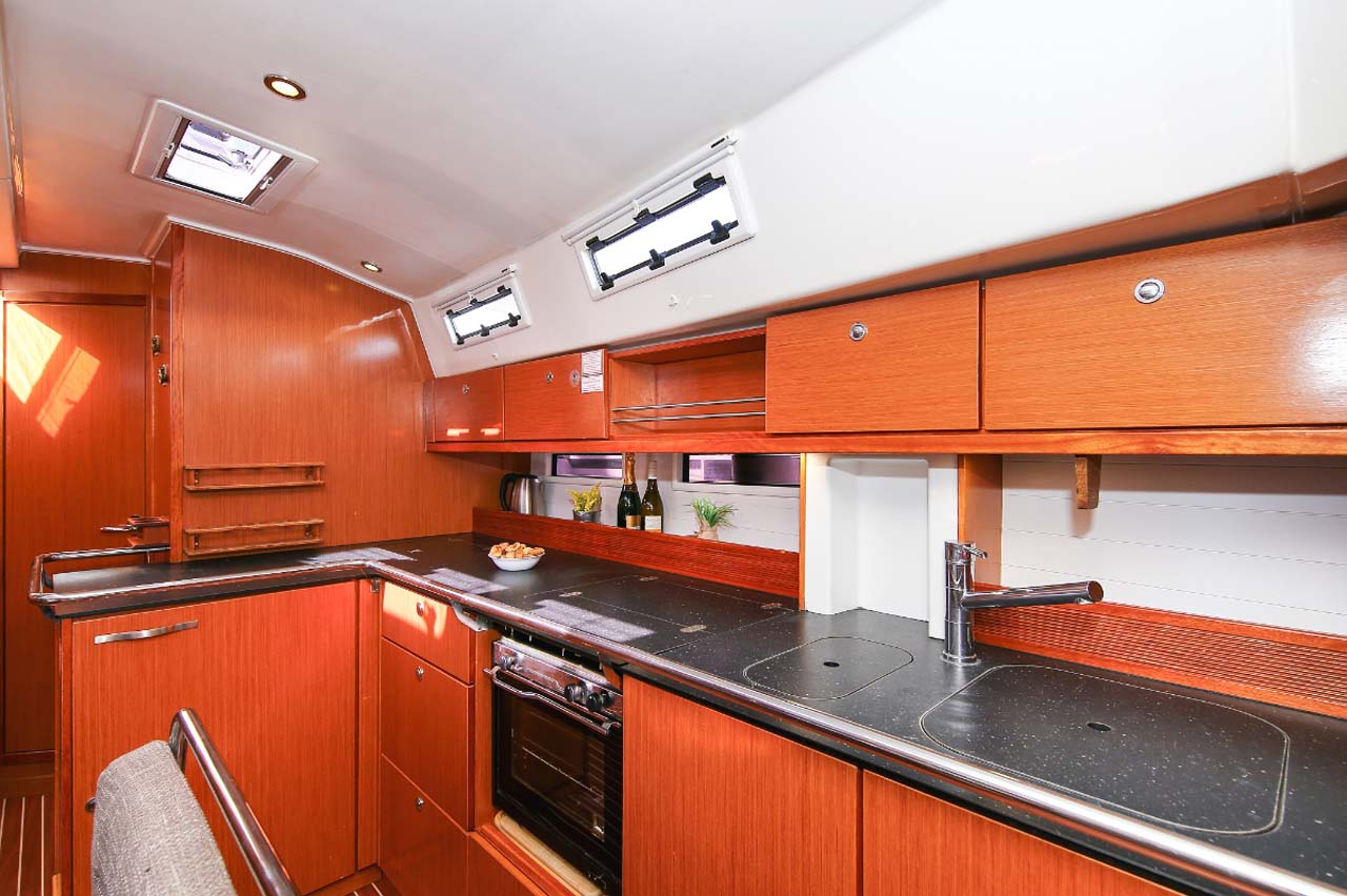 Bavaria Cruiser 45 - 4 cab. — photo 12