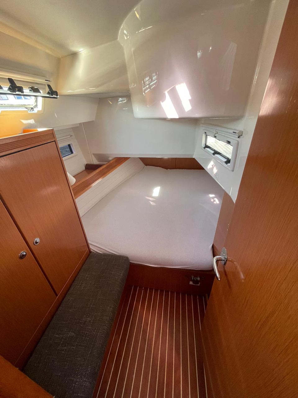 Bavaria Cruiser 40 S — photo 8