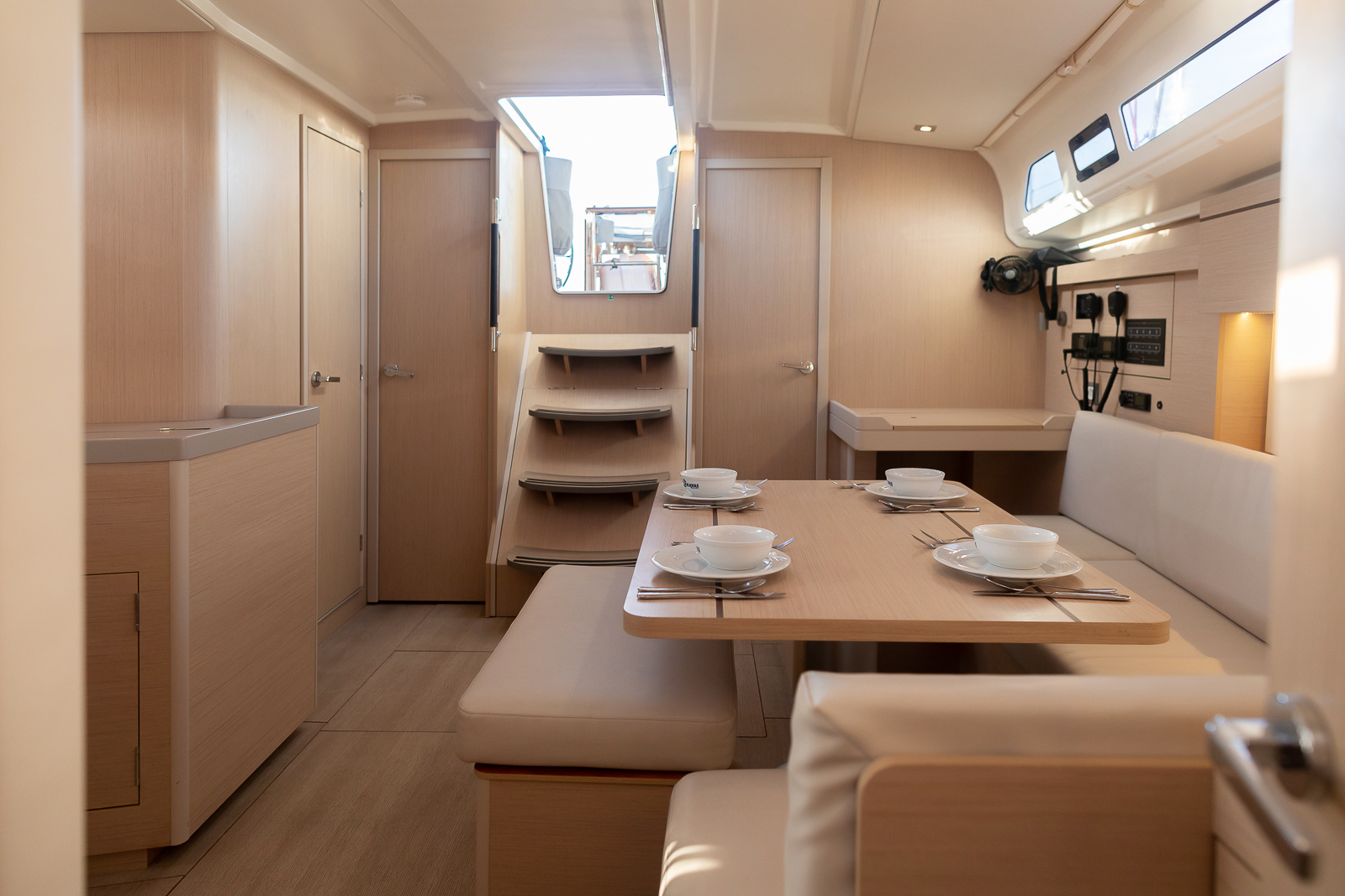 Oceanis 40.1 — photo 9