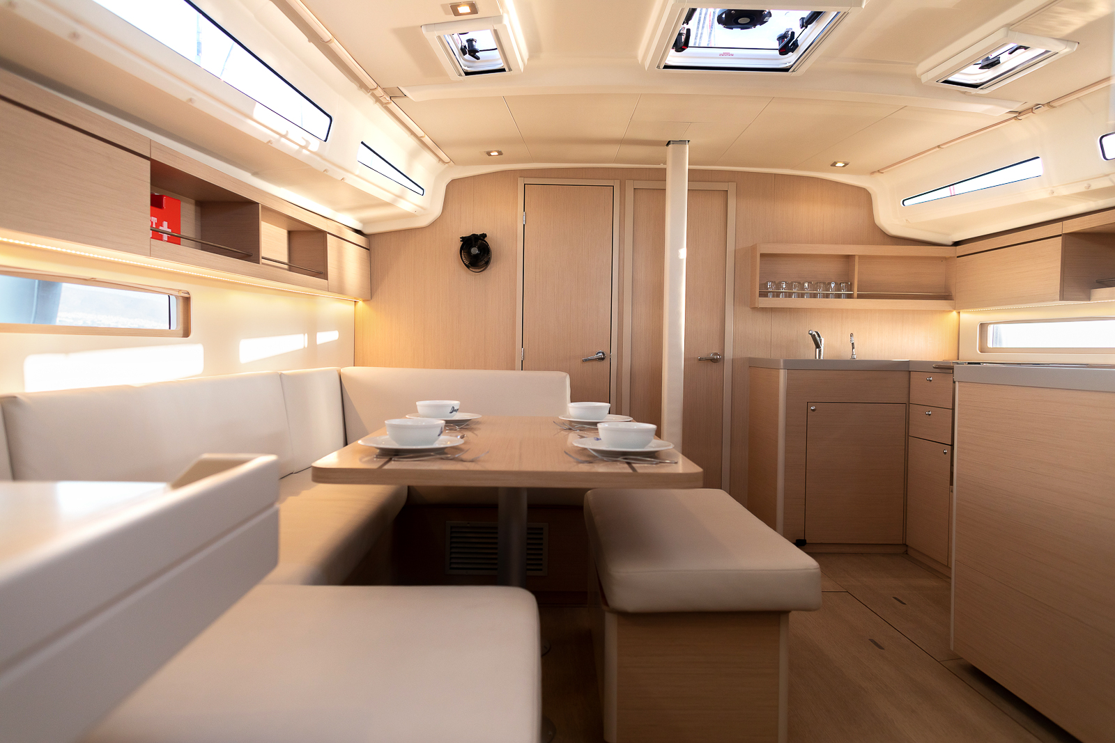 Oceanis 40.1 — photo 10