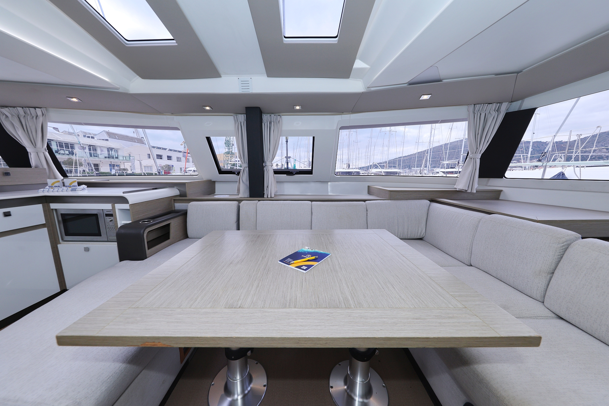 Fountaine Pajot Elba 45 - 4 + 2 cab. — photo 11
