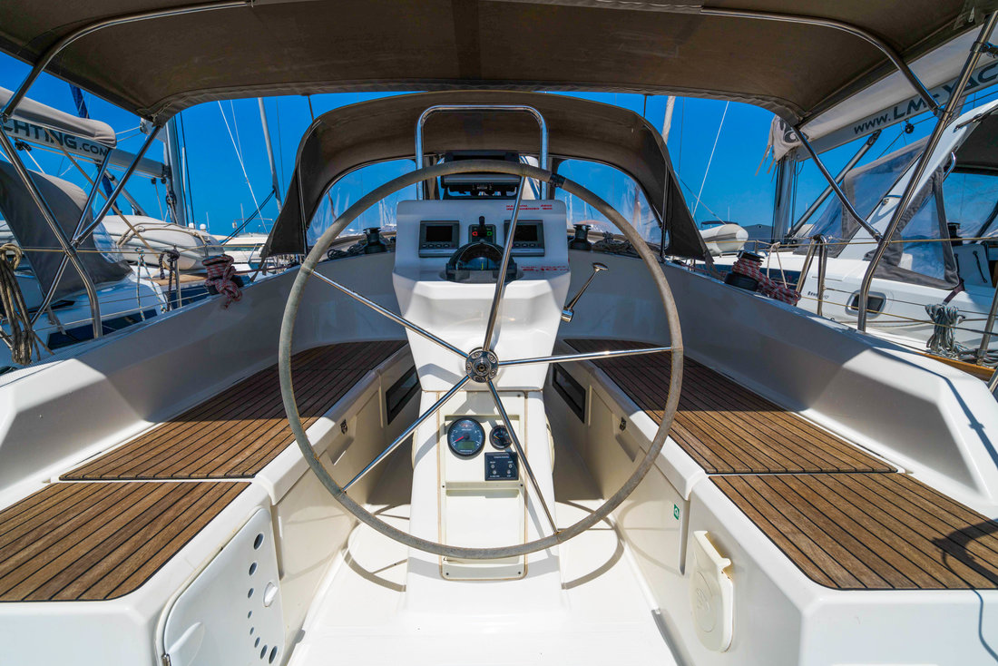 Bavaria Cruiser 36 — photo 4
