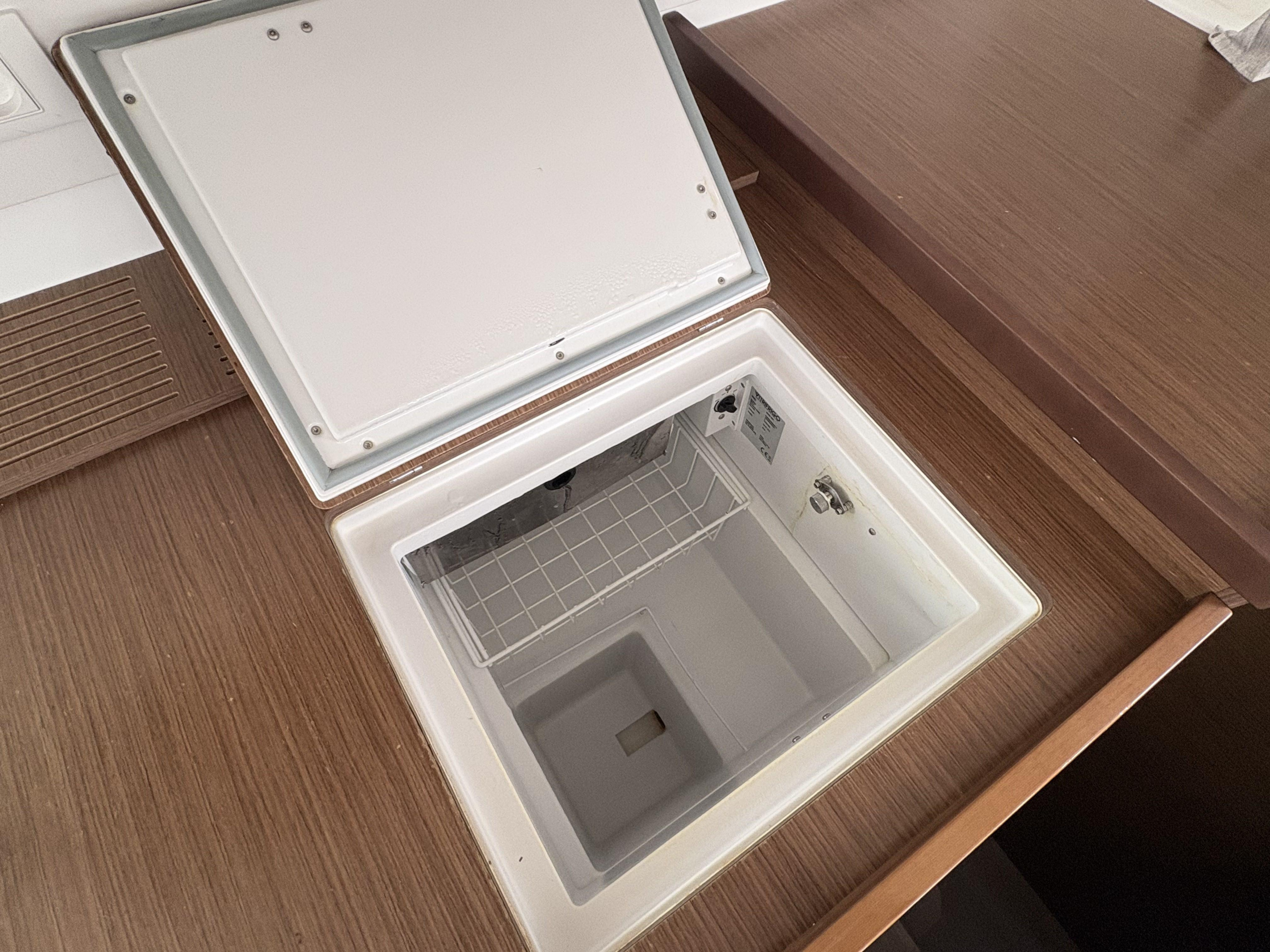 Lagoon 42 - 4 + 2 cab. — photo 21