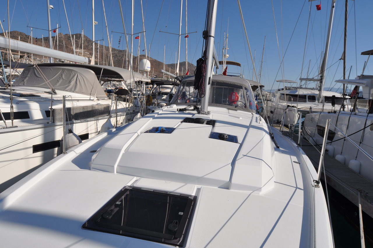 Oceanis 41.1 — photo 10