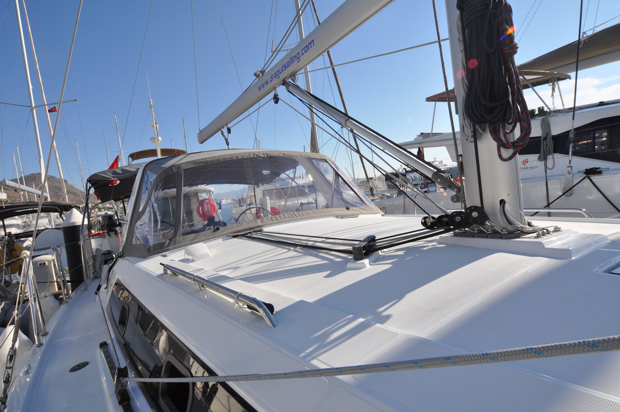 Oceanis 41.1 — photo 11