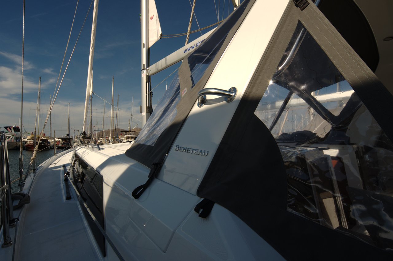 Oceanis 41.1 — photo 12