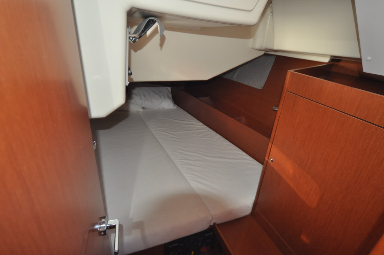 Oceanis 41.1 — photo 24
