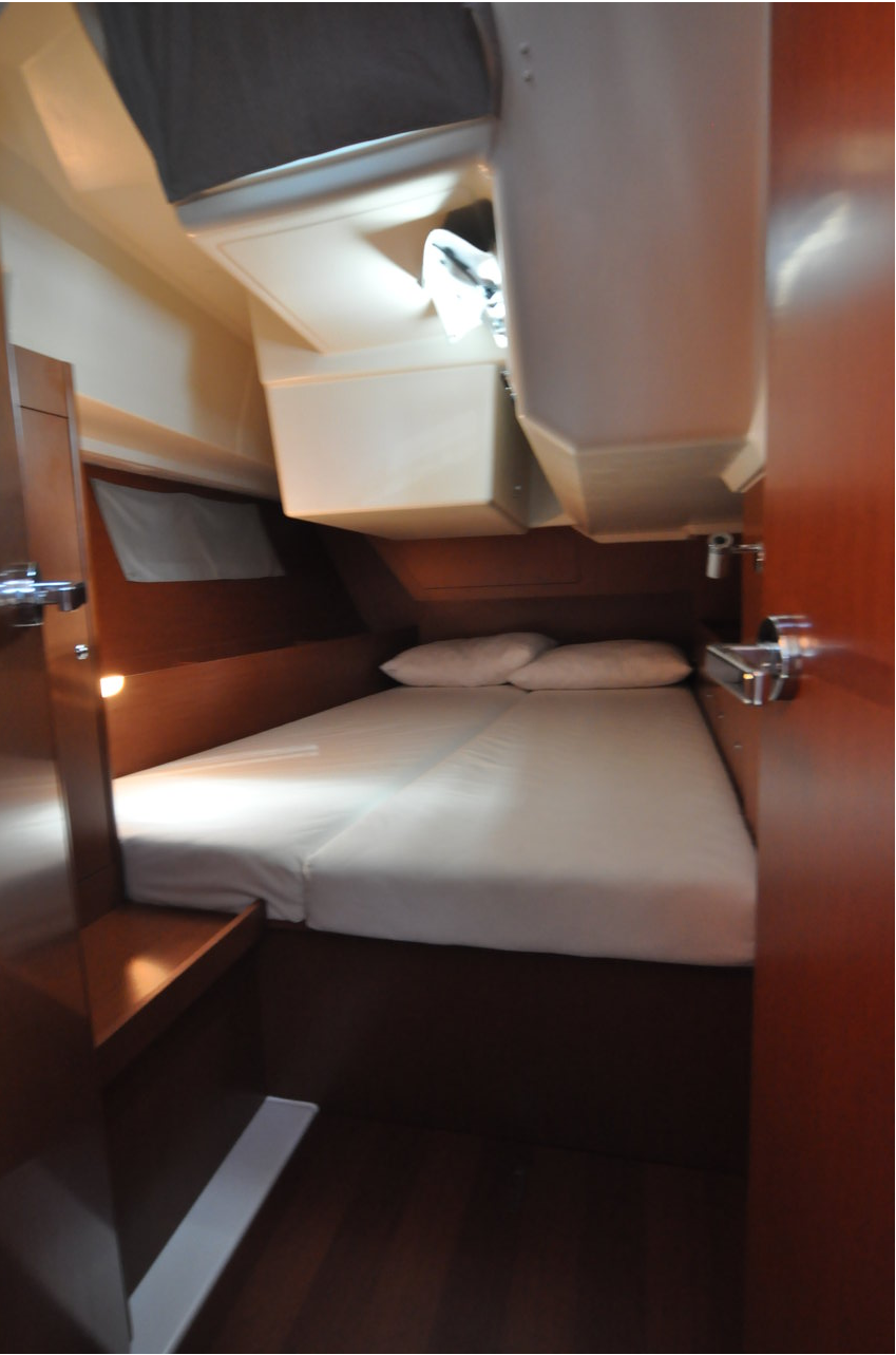 Oceanis 41.1 — photo 26