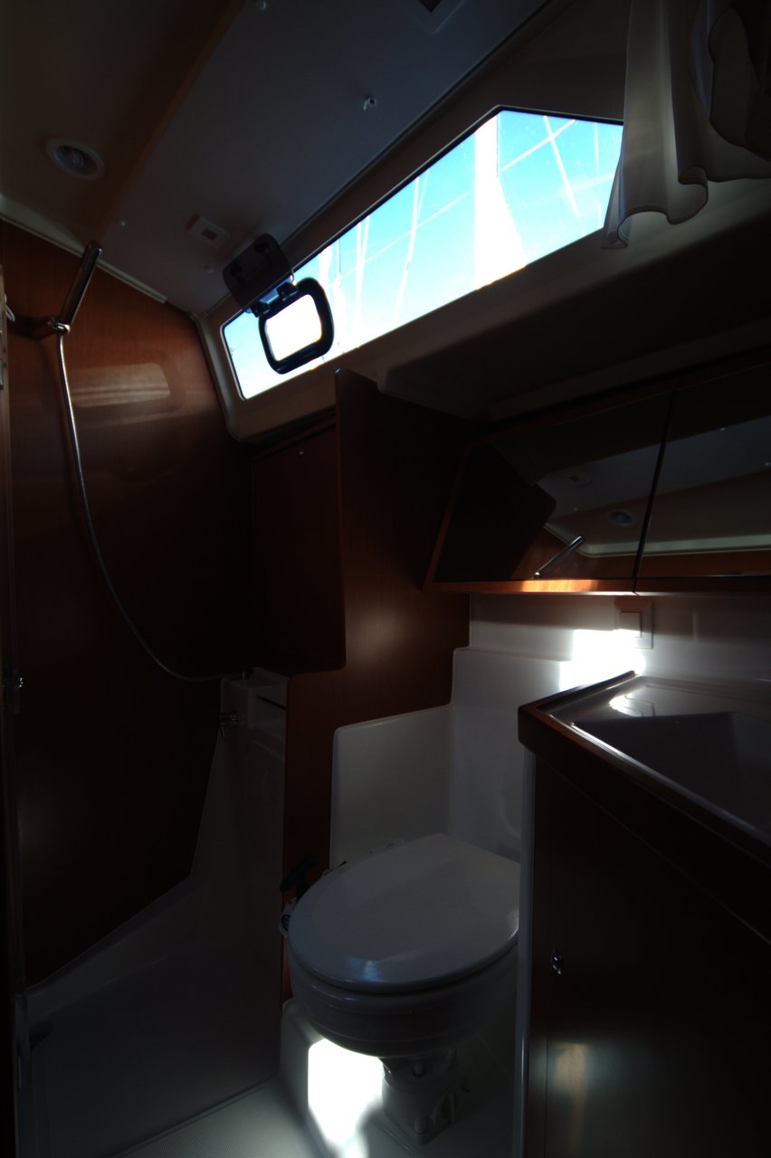 Oceanis 41.1 — photo 31