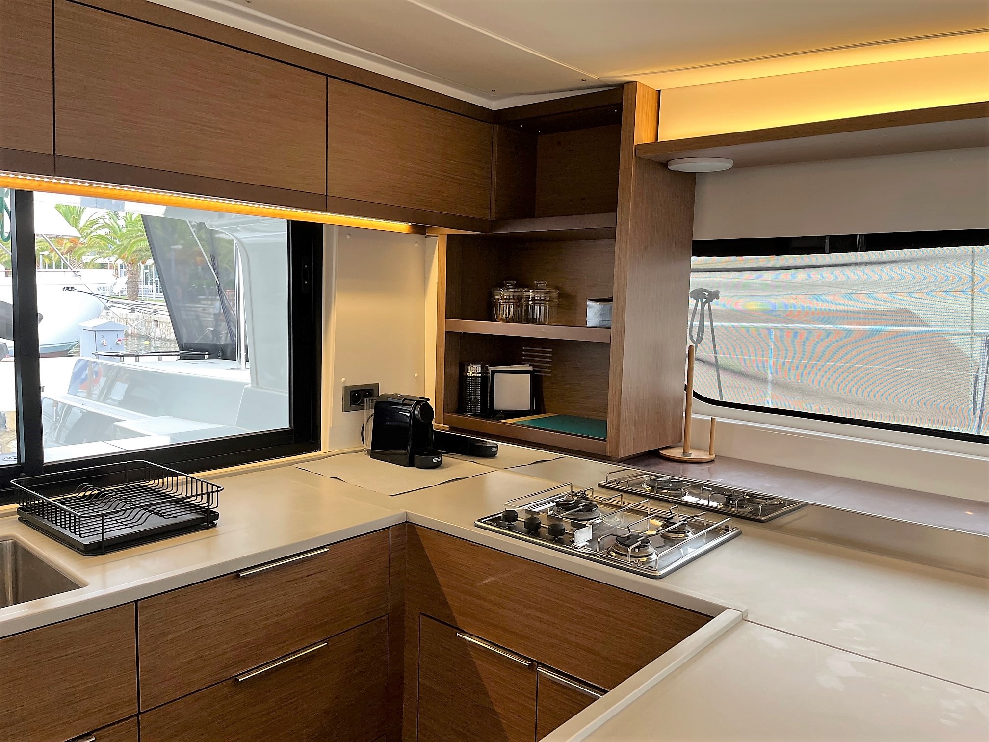 Lagoon 46 - 4 + 2 cab. — photo 13