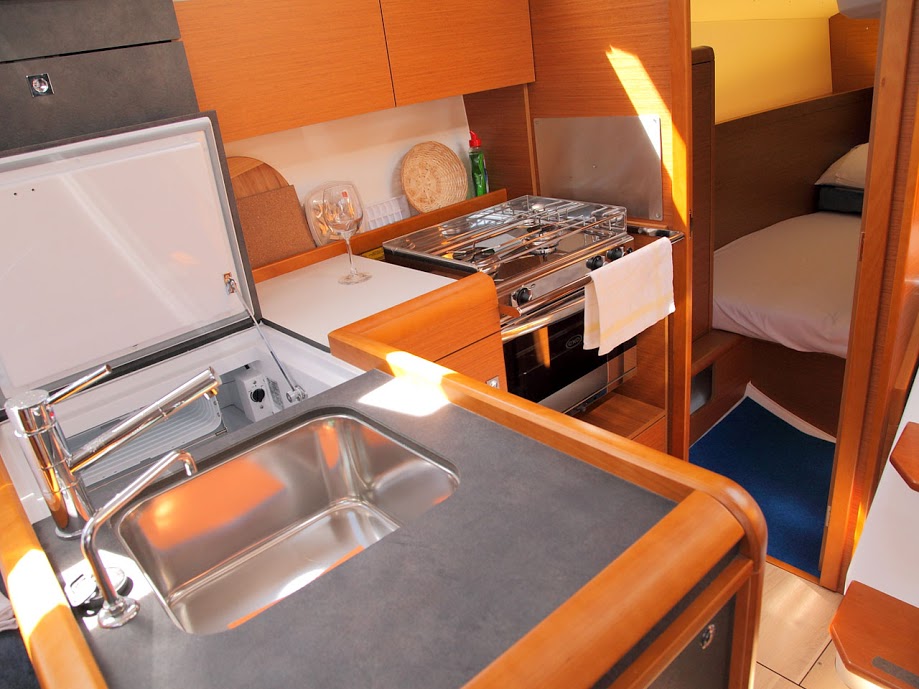 Sun Odyssey 349 - 3 cab. — photo 14