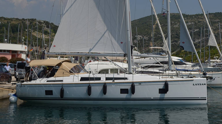 Hanse 418 - 3 cab. — photo 5