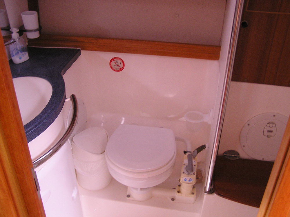 Bavaria 39 Cruiser — photo 6