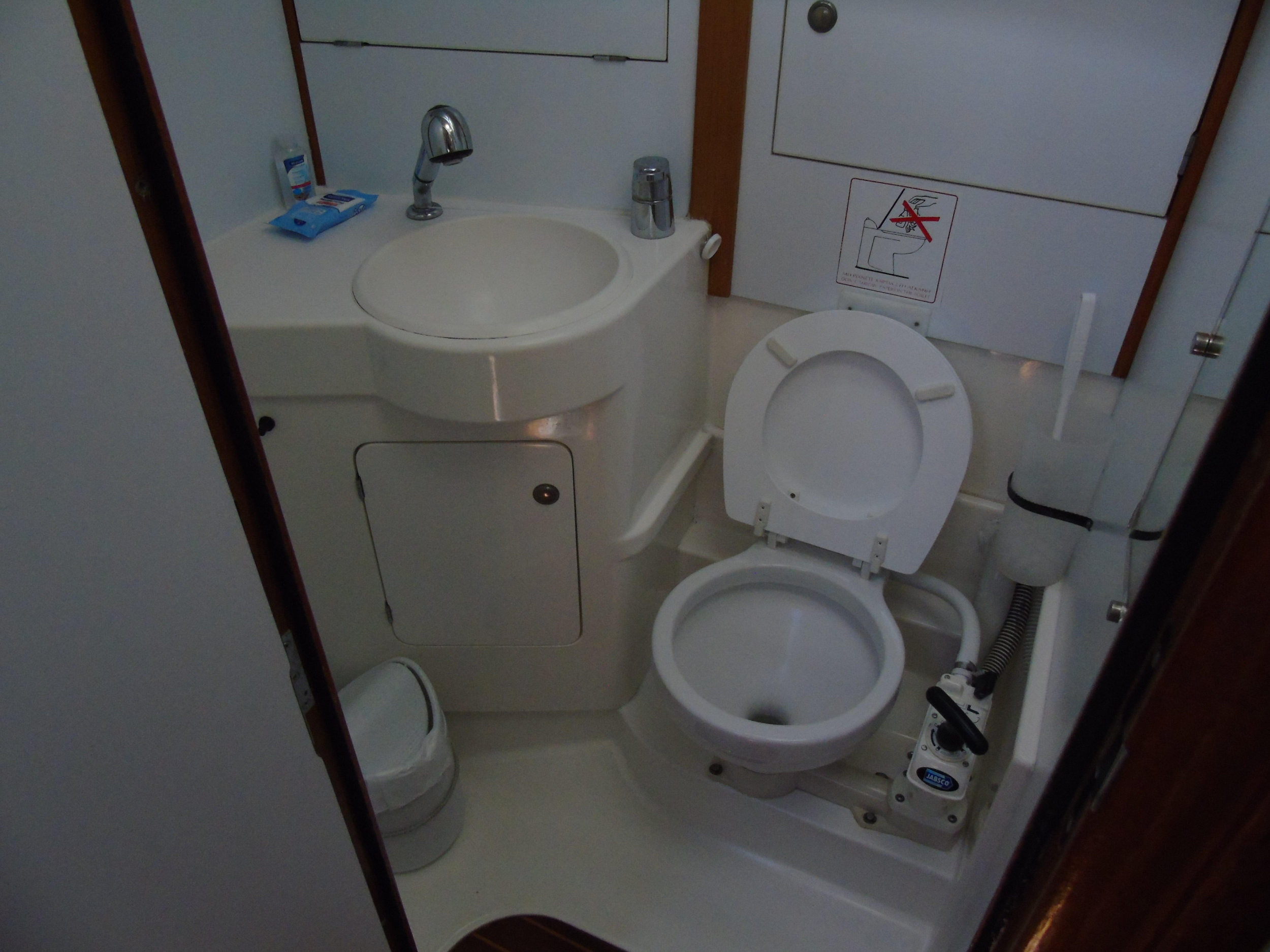 Sun Odyssey 37.1 — photo 12