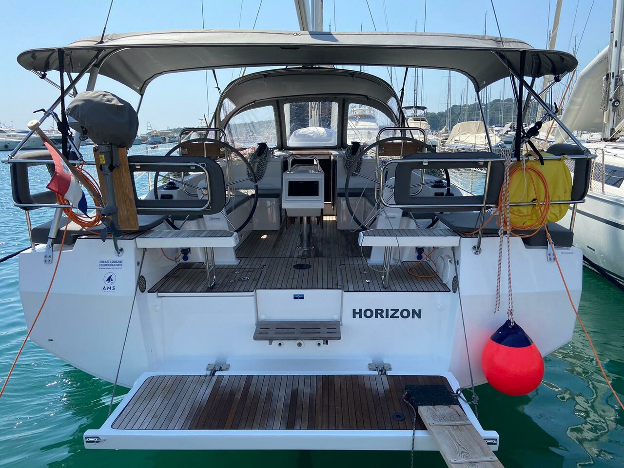 Bavaria C42 — photo 1
